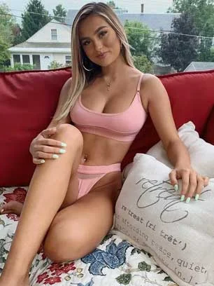 Model Escorts in south-delhi